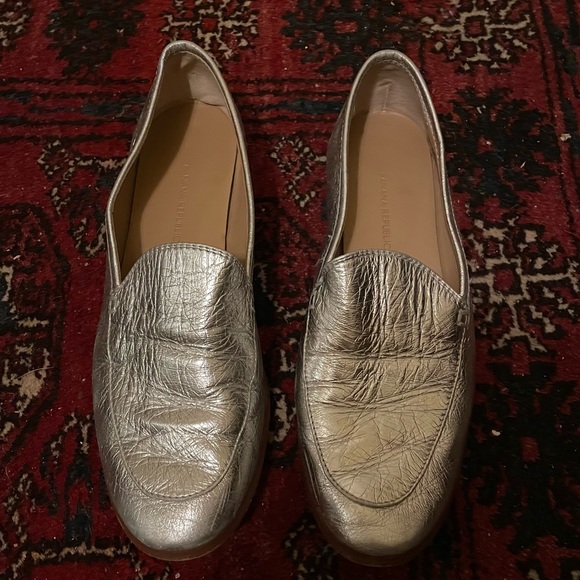 Metallic Loafers NWOT - Picture 5 of 5
